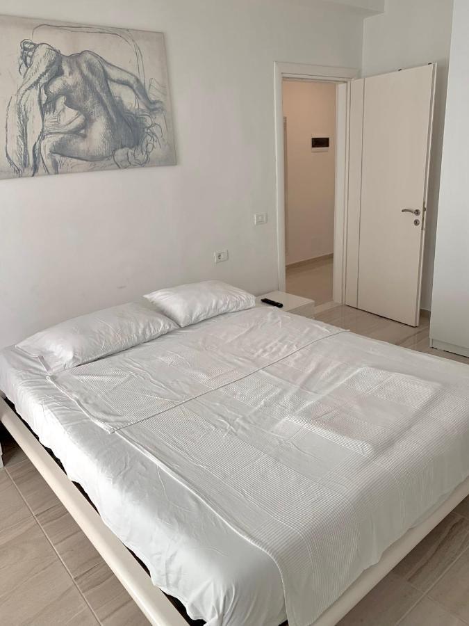 Loli Apartment Luxury White Residence Sarandë Exteriér fotografie